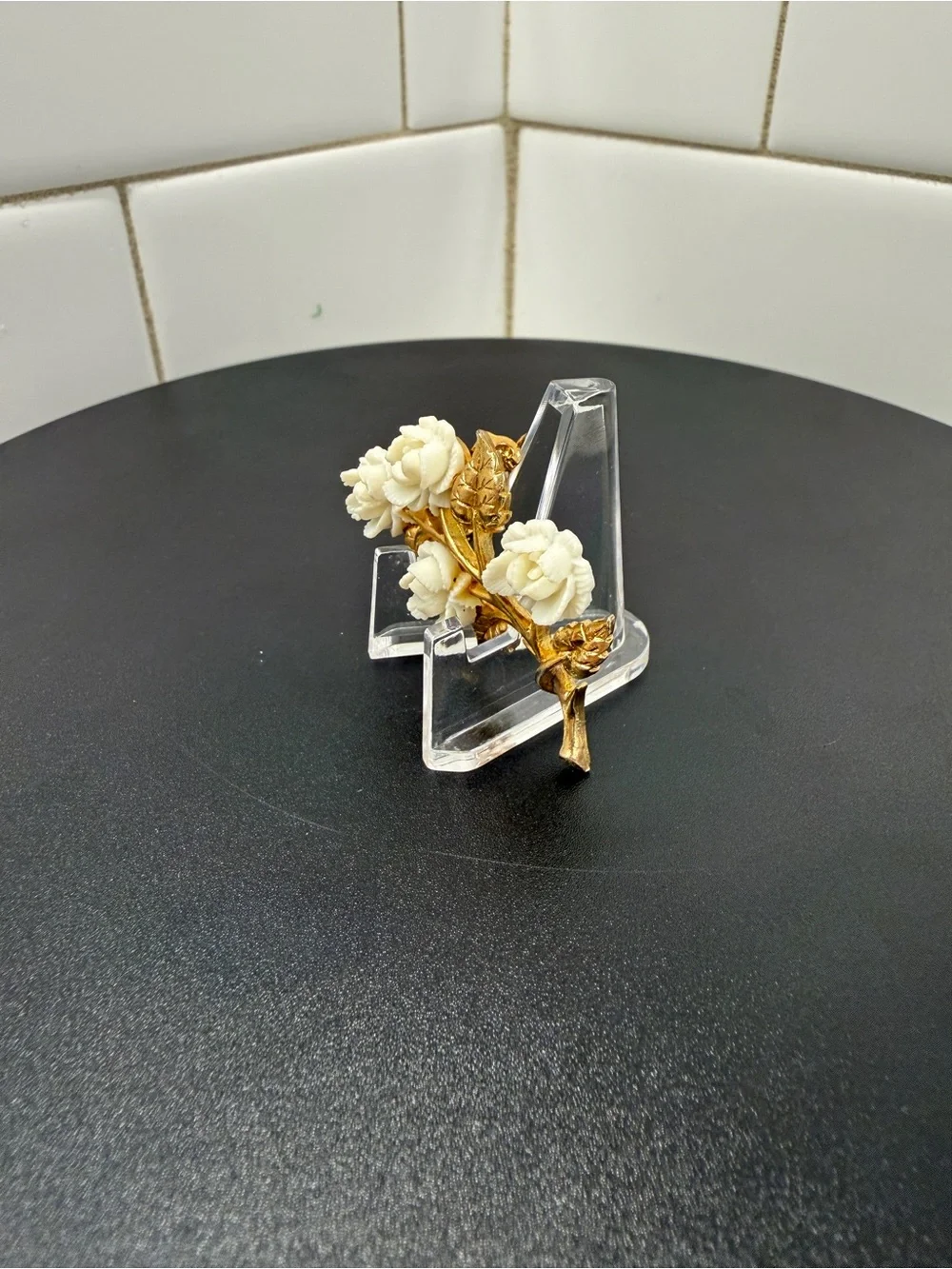 JONETTE JEWELRY Gold-Tone Floral Rose Branch Brooch with Ivory Blossoms